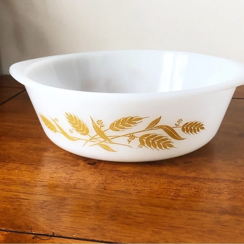 Sears 2 Quart Ovenware White Milk Glass Gold Wheat J-514 VTG 8” Oval Dish NO LID